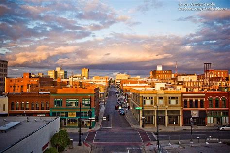 Downtown springfield mo - Let's take a walking tour of downtown Springfield, Missouri! Historic Springfield Square in the center of downtown Springfield MO has plenty of historic buil...